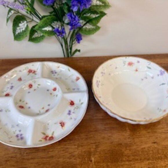 Lefard England Vintage Floral Divided Dish and Matching Serving Bowl – Gold Trim - Picture 2 of 10